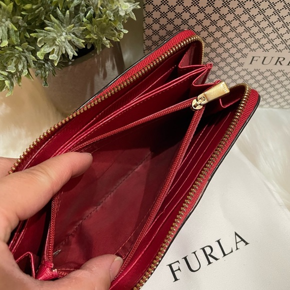 FURLA CAMELIA ZIP AROUND - Picture 8 of 10